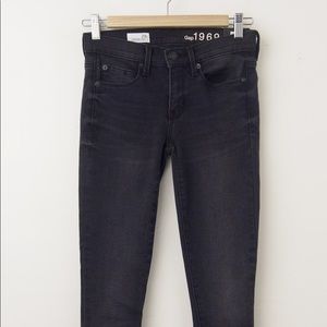 Black GAP leggings jeans